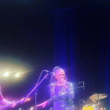 AnnaRoss33's tweet card. Anna Ross | Artist and Coach (@annaross369) • Instagram photo