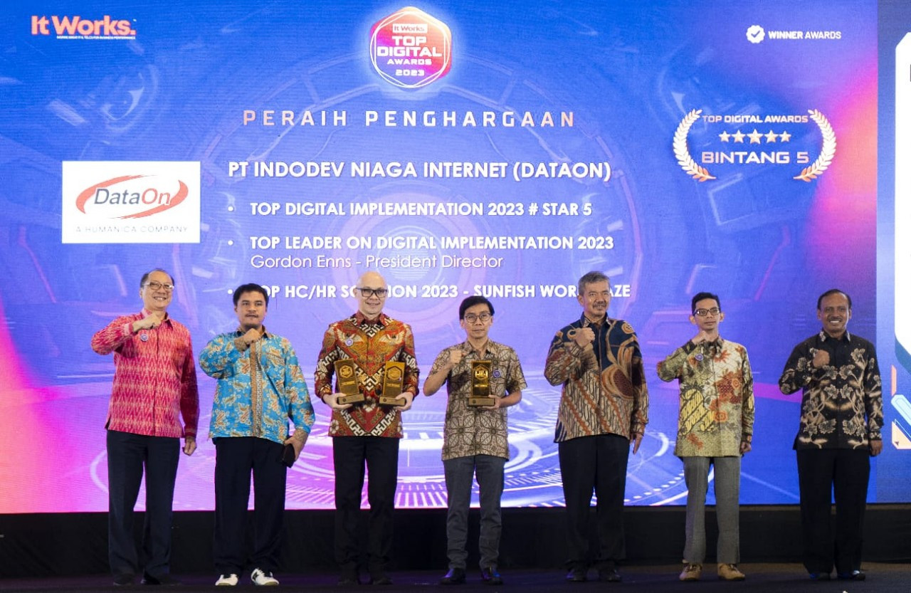 jpnncom's tweet card. penyedia solusi Human Capital Management (HCM) di Asia Tenggara, meraih penghargaan di tiga kategori IT Works Top Digital Awards 2023, di Jakarta, Senin (4...