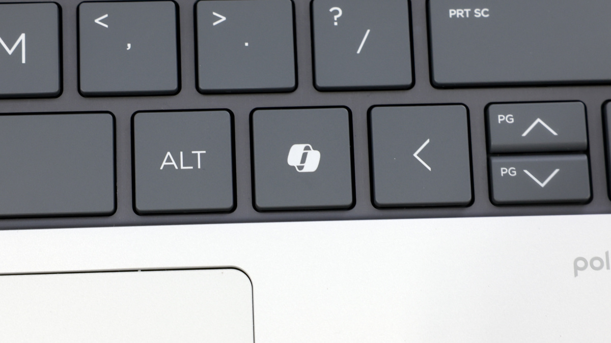 golem's tweet card. Dabei bewirbt Microsoft mehr Leistung und Sicherheit sowie KI als große Vorteile. Ob sich Anwender davon beeindrucken lassen, bleibt abzuwarten.