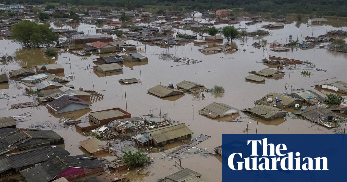 Quantum_Scope's tweet card. Floods, storms and droughts have uprooted people across the globe as rising temperatures intensify conflict and hunger