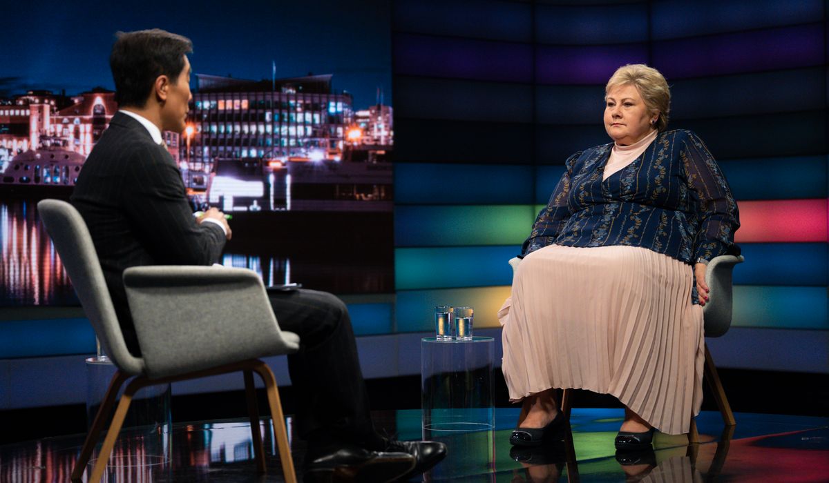 KSteigen's tweet card. Hvorfor ender så mange av våre selverklærte «vaktbikkjer» i media opp som kommentator-sofahunder, der det hele blir en slags fotballkamp der det viktige blir hvem som presser, hvem som forsvarer seg...