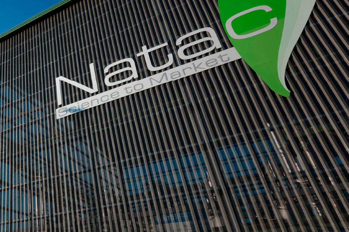 WCapitalRiesgo's tweet card. L Catterton, el brazo de inversión en private equity de LVMH y Bernard Arnault, la gestora de capital riesgo francesa PAI Partners y la también gala Eurazeo han avanzado a la...