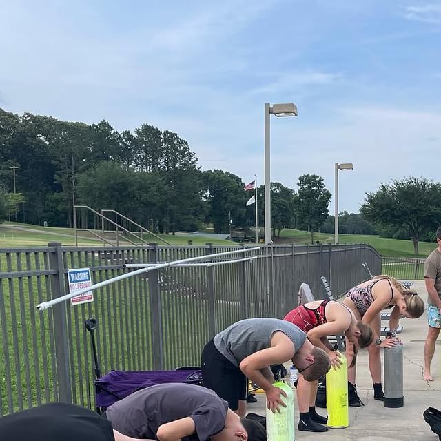 8EyedOctopi's tweet card. Anchors Away Scuba Powered by Treks Aquatics (@anchorsawayscuba) • Instagram photo