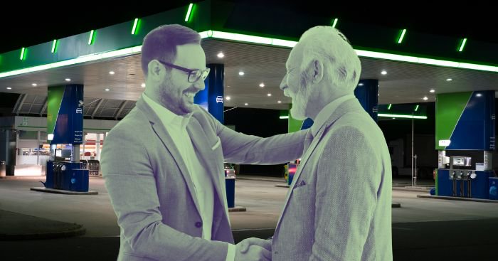 Tweet card summary image