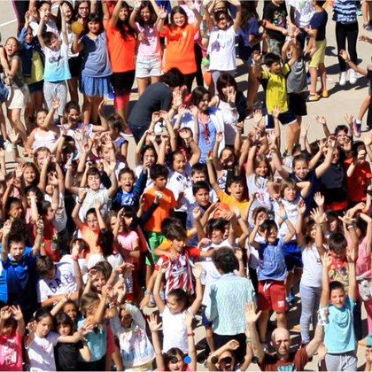 Tweet card summary image