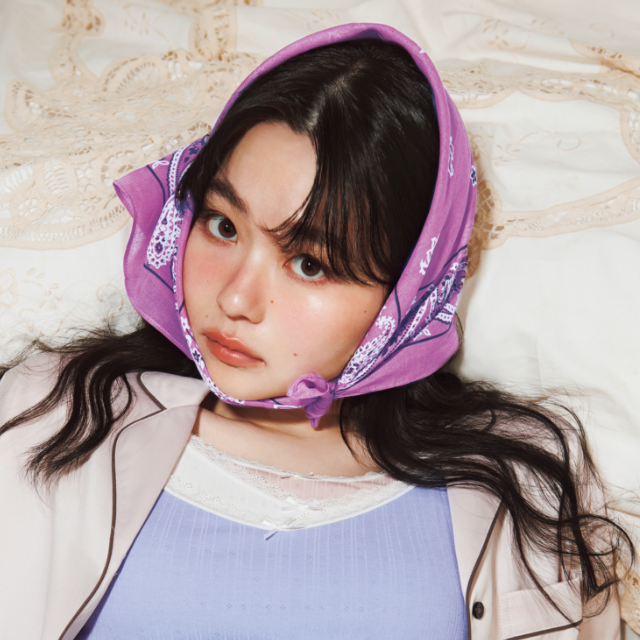 KVersion3's tweet card. ニューヨーク生まれのキュートでROCKでオシャレなファッションマガジン『NYLON JAPAN』。見るだけでキュンとしちゃうような、可愛くてクールなファッション・ビューティ・スナップ・音楽・映画・アートなどの最新情報がギュッと詰まったスクラップマガジンです！