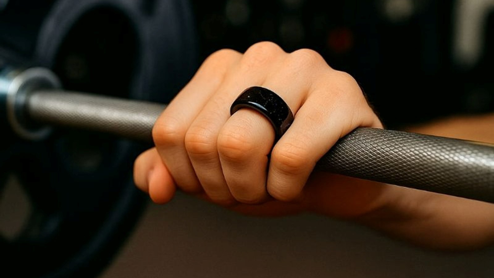TechTimes_News's tweet card. Below, I'll walk you through the Oura Ring covers that stood out to me, sharing the real pros and cons of each. I'll also add my personal notes on what worked in daily use, what didn't, and which...