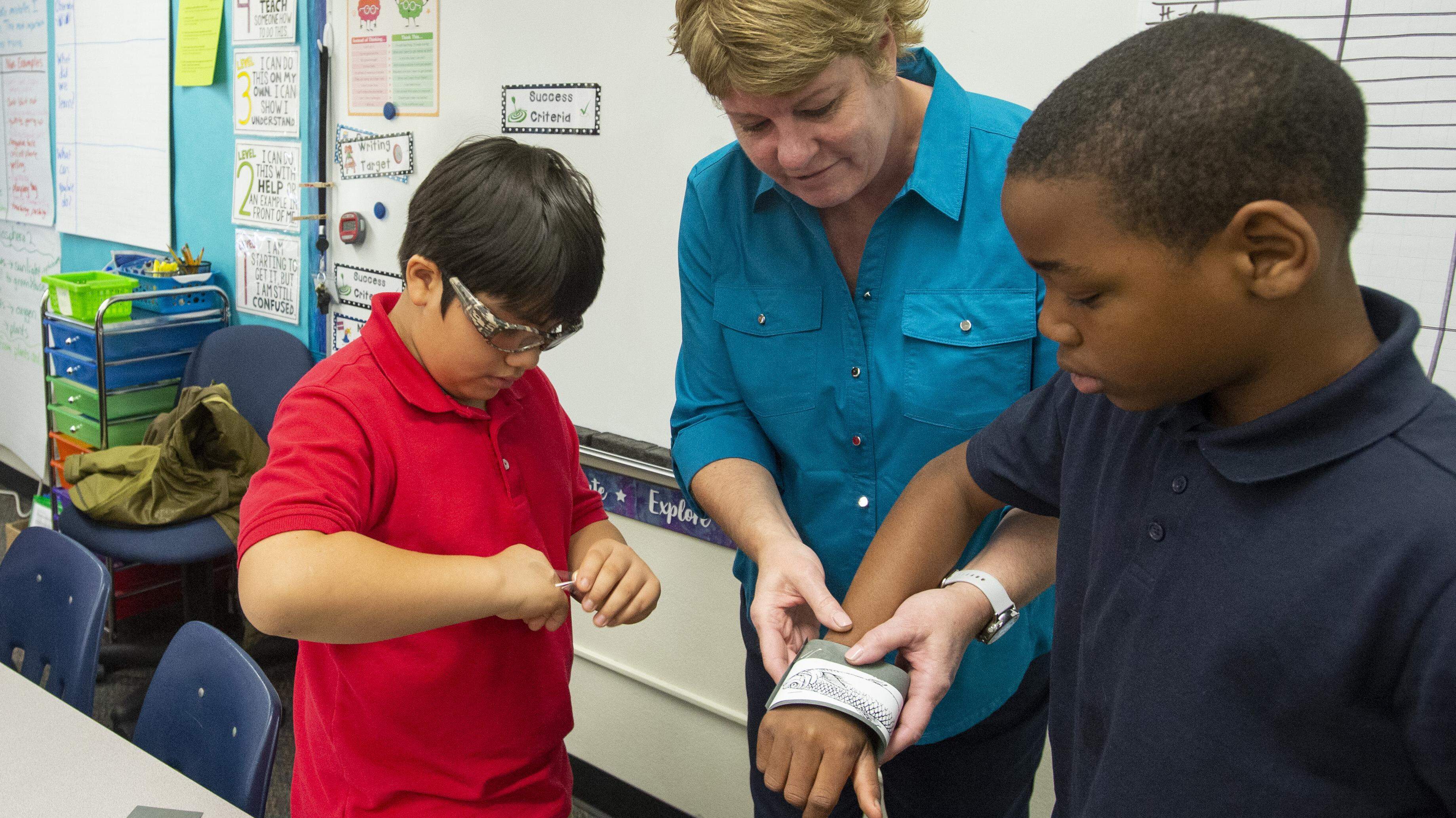 WA_SBE's tweet card. Tacoma teacher Angela Salo is a recipient of the Presidential Award of Excellence in Mathematics and Science Teaching, a national award given by the White House. Salo teaches fifth grade at DeLong...