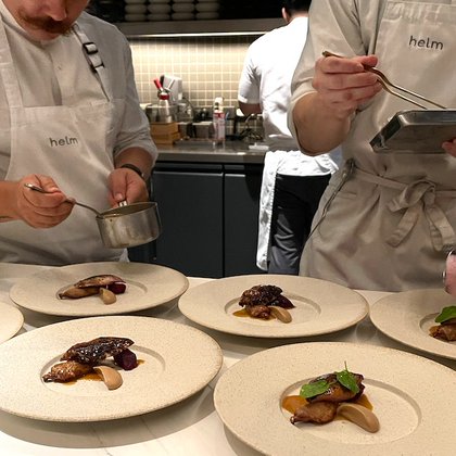 Tweet card summary image