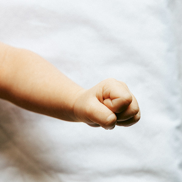 horizons_en's tweet card. The ease with which someone can access reproductive technology depends on whether they conform to social norms. And, naturally, on whether they have money. We look at the injustices in a thriving...