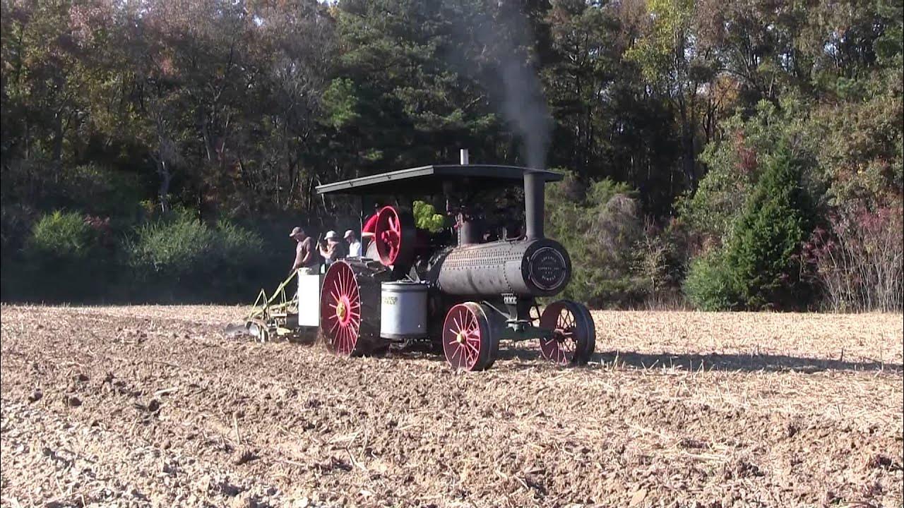 oldfarmshow's tweet card. 100+ Years of Progress