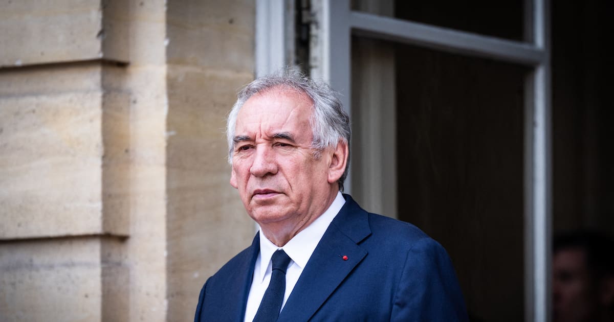 attac_fr's tweet card. Le Premier ministre doit présenter mardi 15 juillet les coupes qu’il prévoit pour boucler le budget 2026, qui s’apparente à une cure d’austérité avec une diminution des dépenses de 40 milliards...