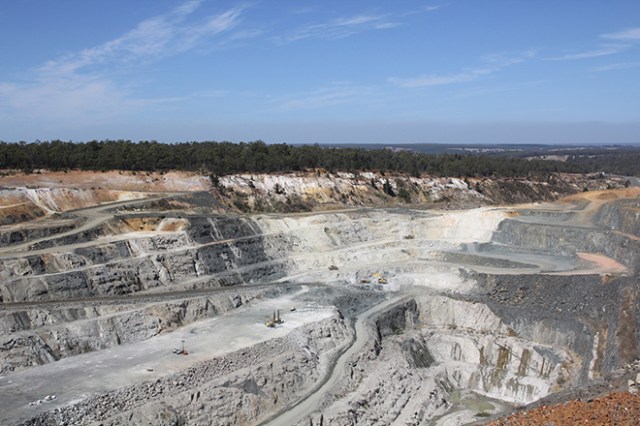 akshay_ramkumar's tweet card. In the last few weeks, India and Australia have been strengthening their ties as they signed the ‘Mega Trade Pact’. The two countries also signed a detailed Memorandum of Understanding (MoU) betwee…