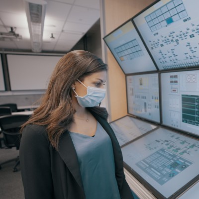 OntUniv's tweet card. Women continue to be underrepresented in science, engineering, technology and math (STEM) programs and professions....