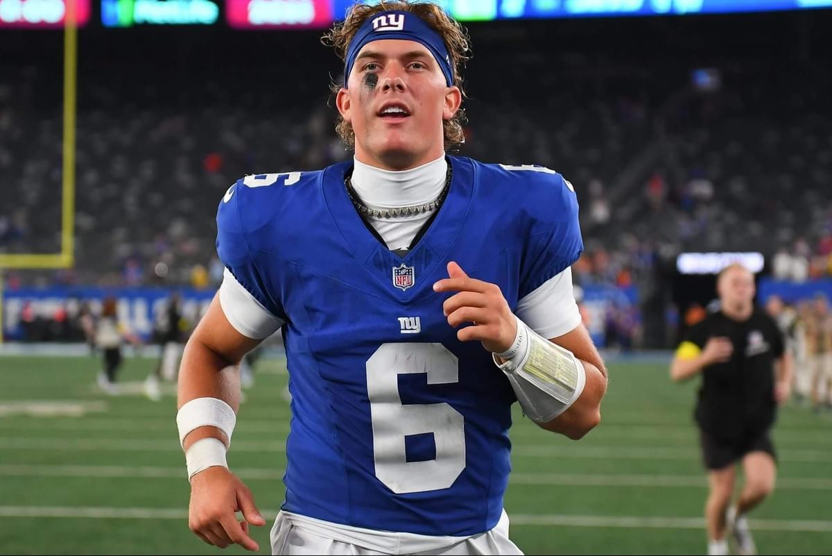 MaddJournalist's tweet card. Chris Dell's Week 4 fantasy football waiver wire rankings | Top players and positions to add/bid on in half-PPR, full-PPR and standard scoring leagues