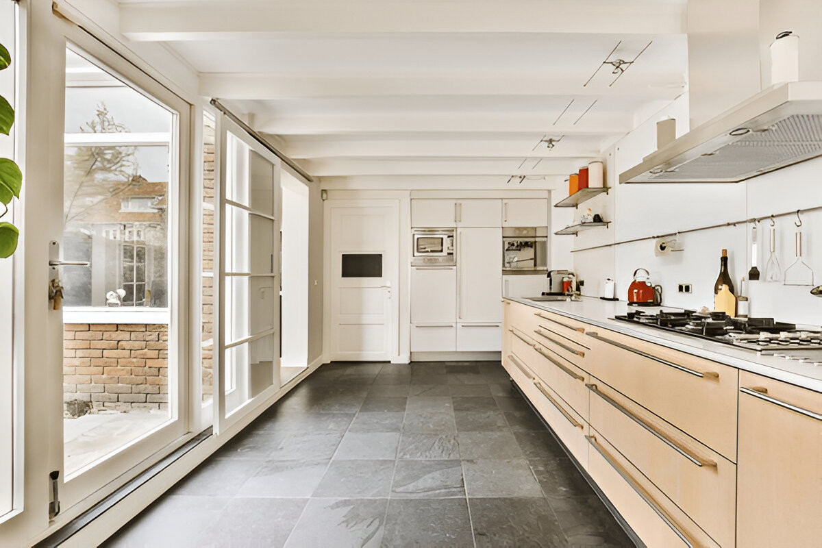 KatenWestall's tweet card. Whether you’re sprucing up a Sydney apartment or renovating a Queenslander in Brisbane, proper tile installation delivers benefits that go way beyond looks.