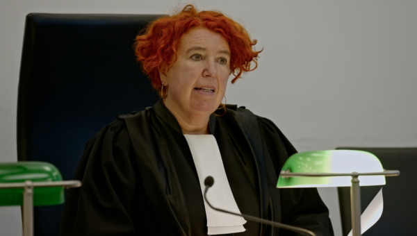 sypwynia's tweet card. Wynia's Week: Datum: 18 maart 2025. Categorie: Grondwet, Justitie, Recht. Auteur: Roelof Bouwman. Artikel: Dat politici zich niet zouden mogen uitspreken over het werk van de rechter is een malle...