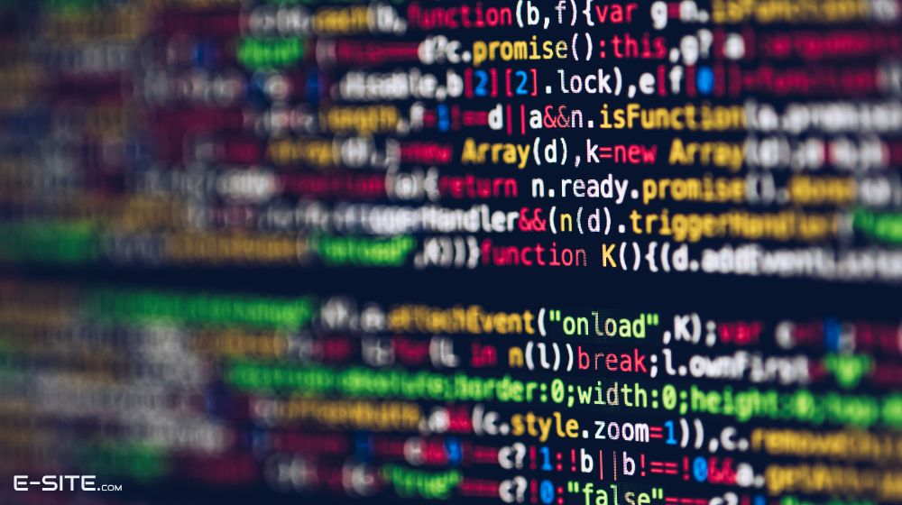 esitecom's tweet card. Erfahre, warum Codequalität über Ladezeit, Sicherheit und Ranking entscheidet – und warum Designtrends ohne sauberen Code wertlos sind.