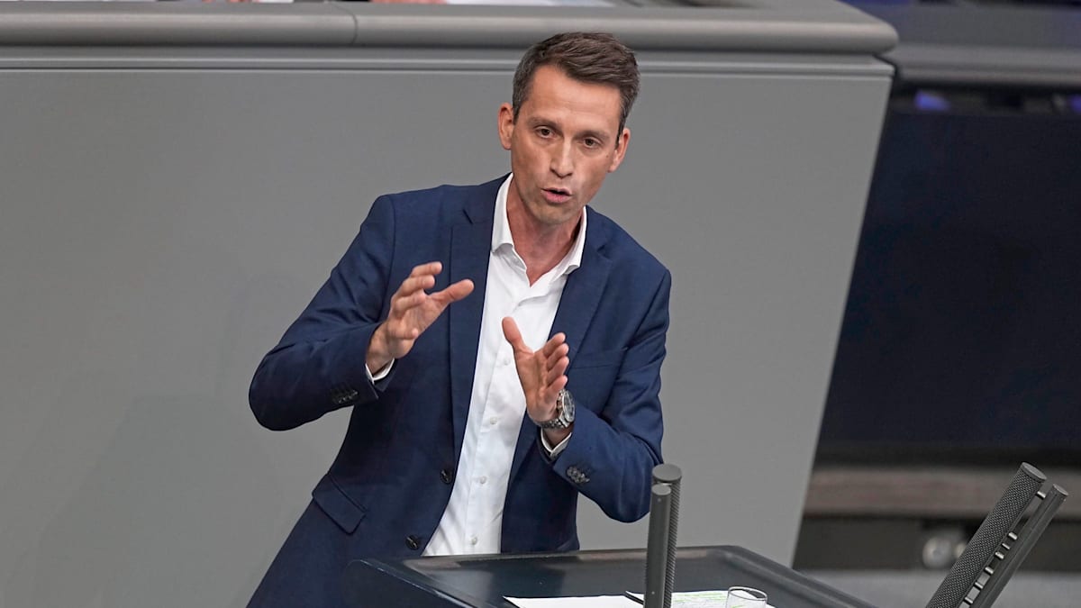 AnAudretsch's tweet card. Der Verband der Familienunternehmer möchte sich für Gespräche mit der AfD öffnen – und hat damit eine Welle der Empörung losgetreten. Die Grünen sprechen von einer „gefährlichen Relativierung“ und...