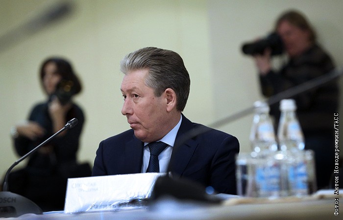 maxseddon's tweet card. Интерфакс: Председатель совета директоров нефтяной компании "ЛУКОЙЛ" Равиль Маганов погиб, сообщил в четверг "Интерфаксу" информированный источник.