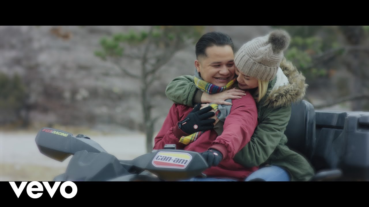 oraciorecoditos's tweet card. Banda Los Recoditos - Ponle Que Sí