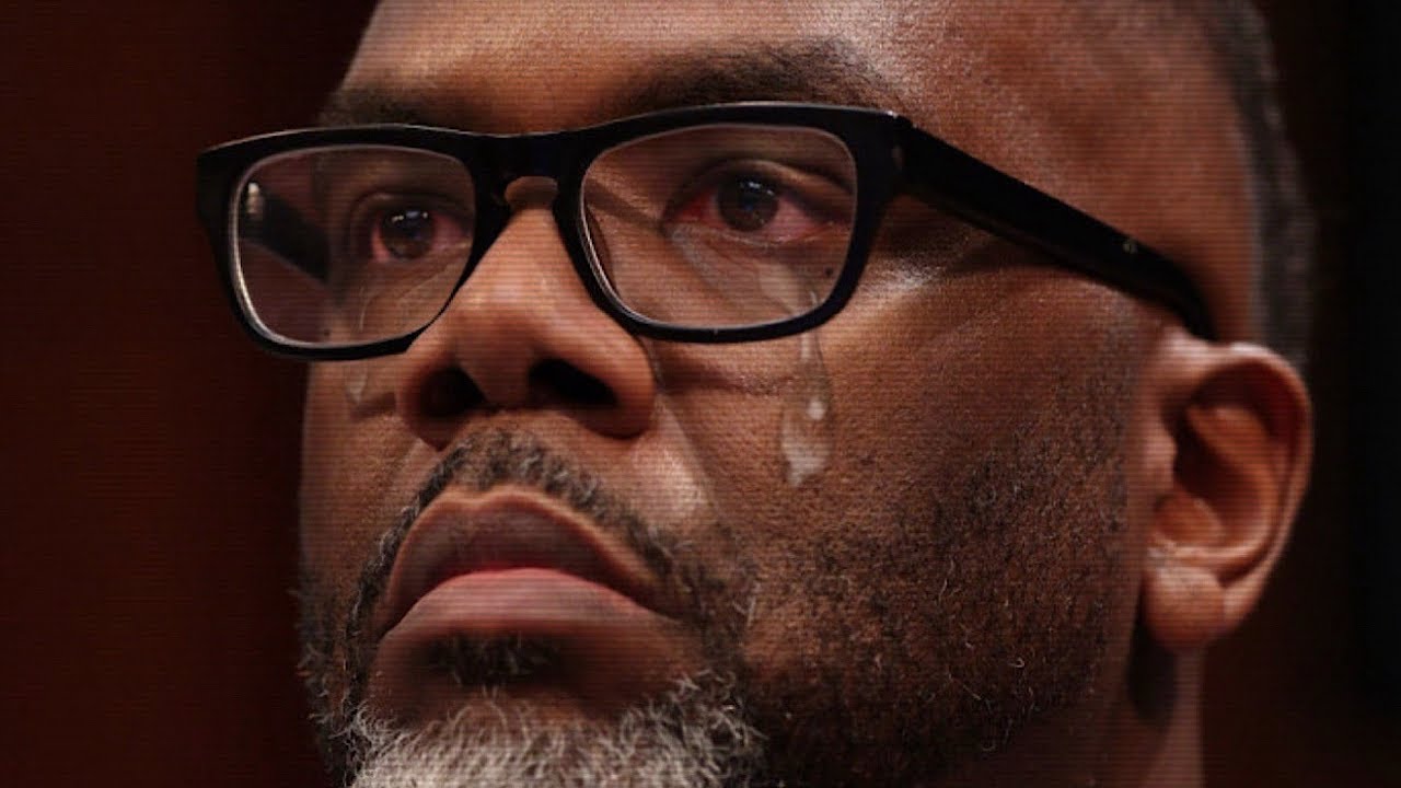 therealsivaady's tweet card. This is a DISASTER