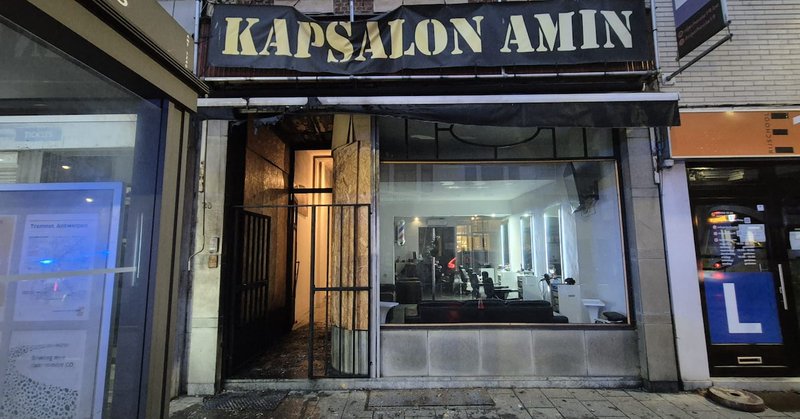 Tweet card summary image