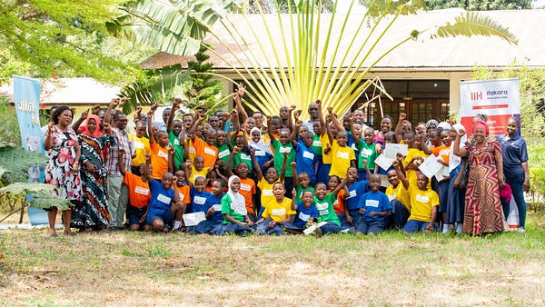 ortizvillacorta's tweet card. Every afternoon after class in Diepsloot township in Gauteng, South Africa, a group of girls excitedly gathers in a shipping container…