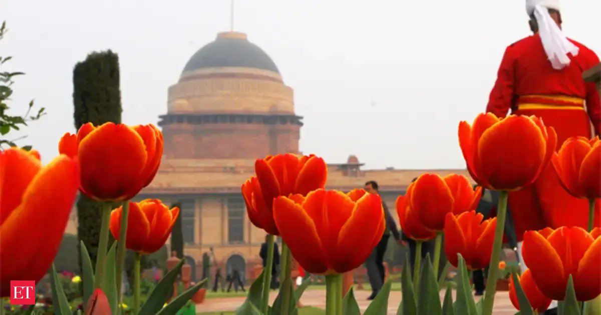 divprab's tweet card. The total strength of the electoral college is 10,98,903 votes, with each Parliamentarian carrying a vote value of 708.