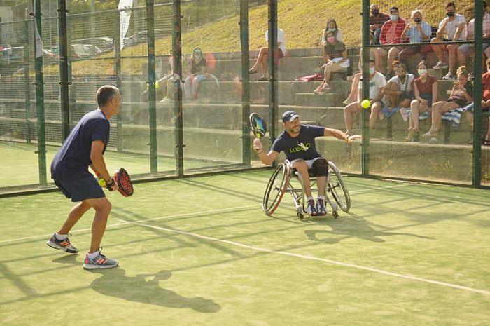 boadilladigital's tweet card. En el polideportivo Rey Felipe VI de Boadilla del Monte, una iniciativa deportiva inclusiva organizada a beneficio de la Asociación Pádel en Silla.