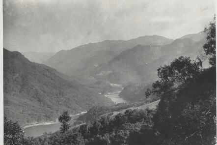 EcoTransportEB's tweet card. Explore the role that rare Earth elements (REEs) will play in the energy transition to tackle climate change with this online course from The University of Warwick.