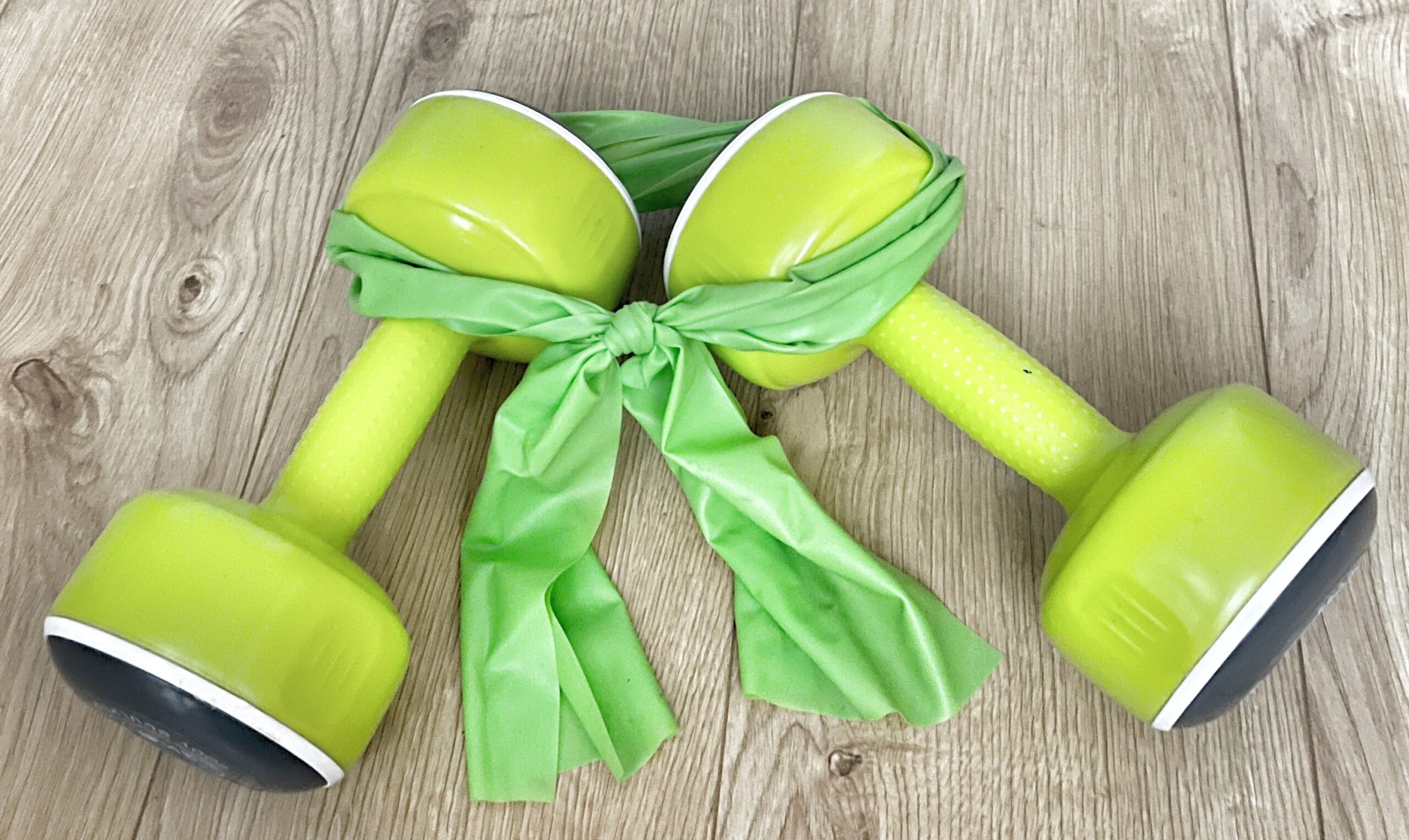 LindaHobden's tweet card. It’ll be March tomorrow … and time is marching on! Springtime in the Northern Hemisphere and I feel like it’s time to spring into action and get into shape! So, what’s the plan of action…