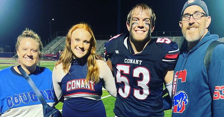 Tweet card summary image