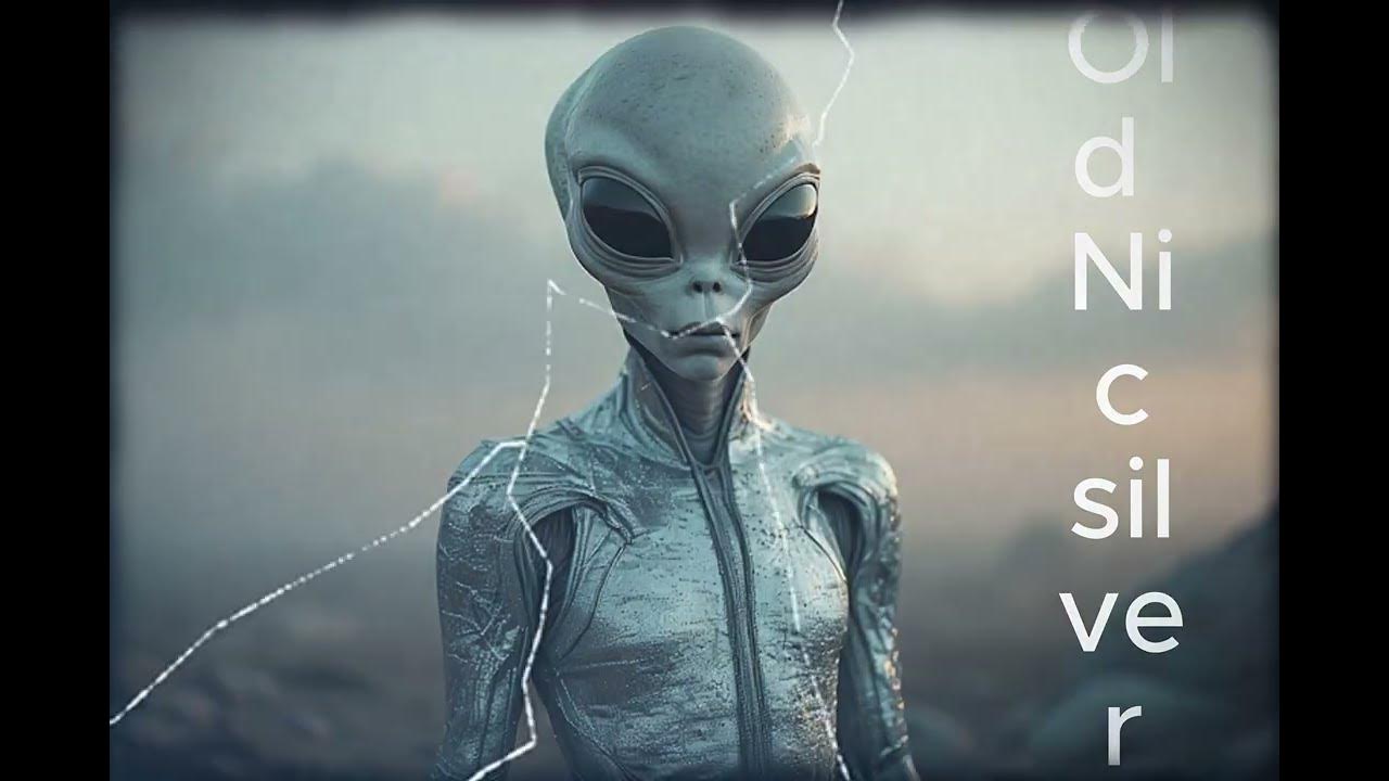 cyberelf10's tweet card. Old Nic - silver