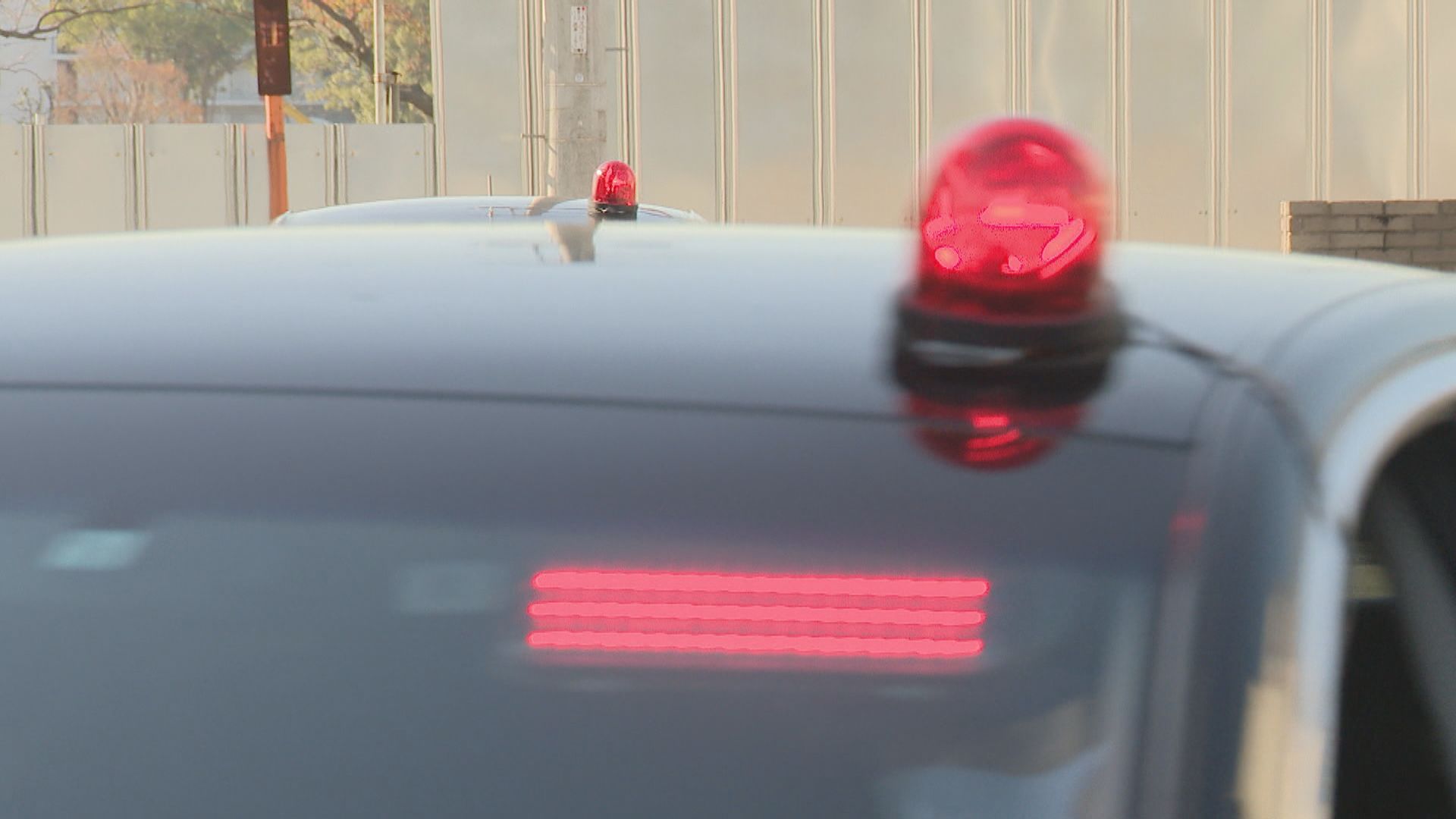 ShinjukuSokai's tweet card. 今年9月11日の夜、福岡県宇美町の路上で17歳の少女に突然、注射器に入れた体液を発射してかけるわいせつな行為をしたなどとして22歳のアルバイトの男が逮捕されました。 男は「自分の性的欲求を満たすた