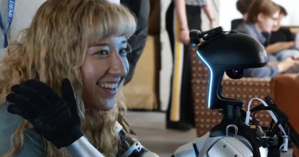 MTPdba's tweet card. La empresa OpenMind asegura que su sistema reduce la distancia entre movilidad robótica y capacidad de interpretar el mundo. Toma sus decisiones mediante un chip de Nvidia