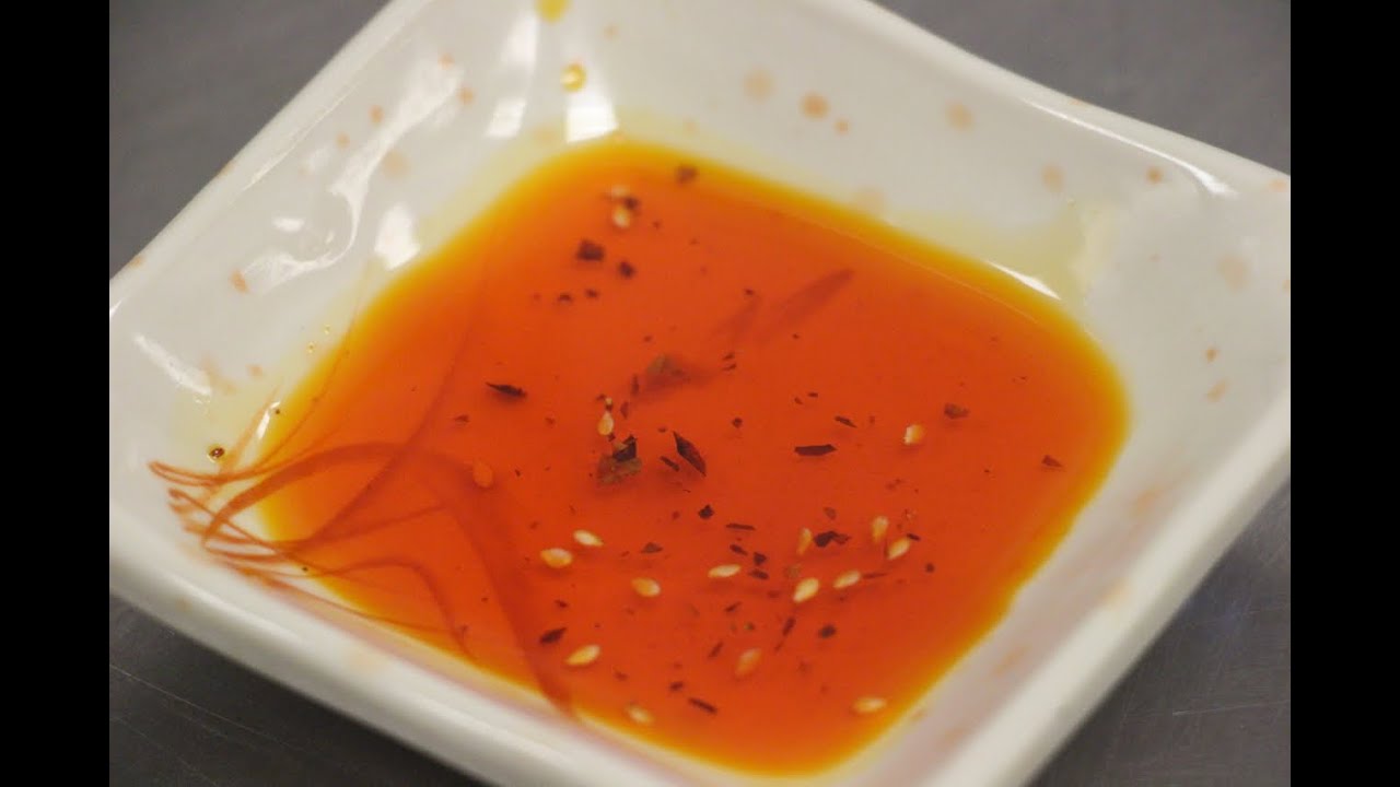 smart_kitchen's tweet card. How to Make Chinese Red Hot Chili Oil （红油）