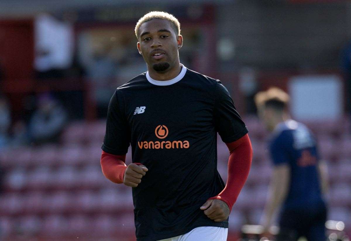 KentOnlineSport's tweet card. Former Liverpool winger Jordon Ibe, who once moved for £15 million, has joined Isthmian South East Sittingbourne.