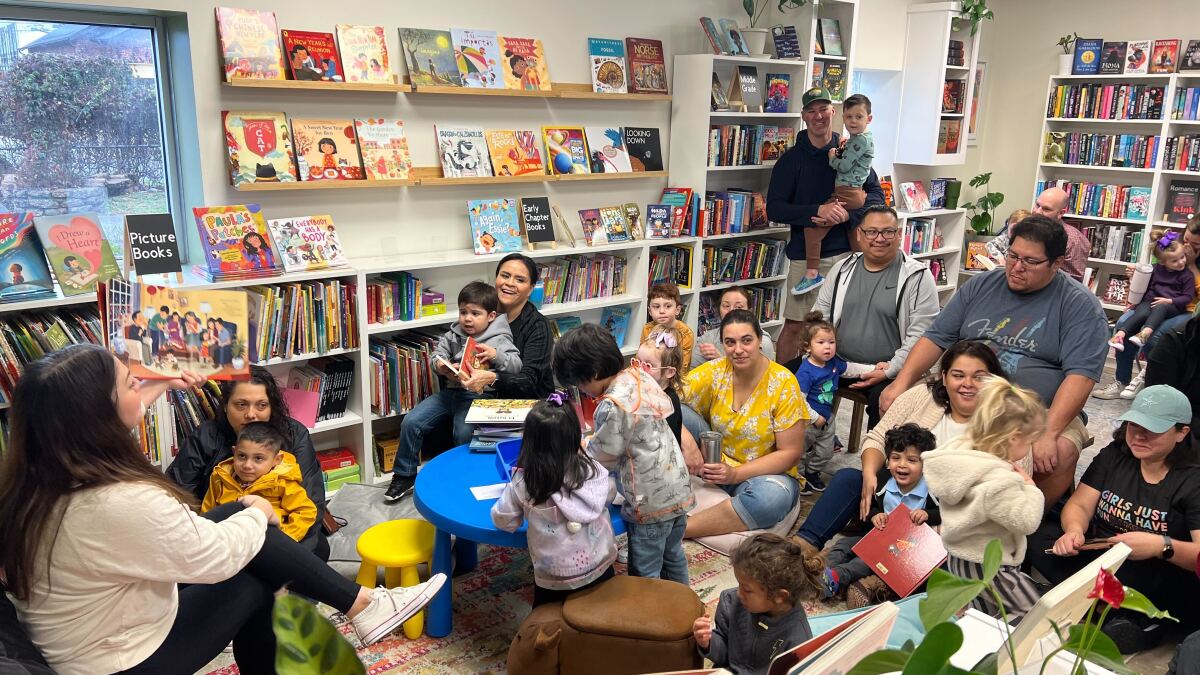 whosebooks's tweet card. Anything south of Downtown Dallas is considered a book desert — meaning most families have fewer than 10 books in their homes. Whose Books in Oak Cliff is working to increase access to reading.