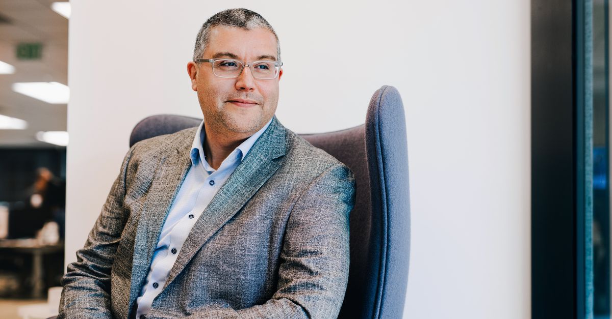 DutchTechSF's tweet card. Saïd Ouissal | Techondernemer: Met zijn softwarebedrijf in Silicon Valley is Saïd Ouissal een van de succesvolste Nederlandse techondernemers. „Het systeem werkt beter dan veel mensen denken.”