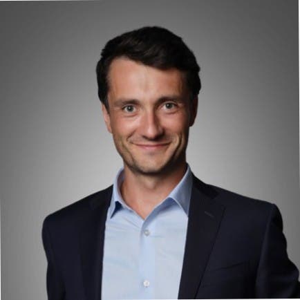 sarfatti_IR's tweet card. DataOne CEO Charles-Antoine Beyney is trying to shorten the construction time of a data center one precast concrete form at a time.