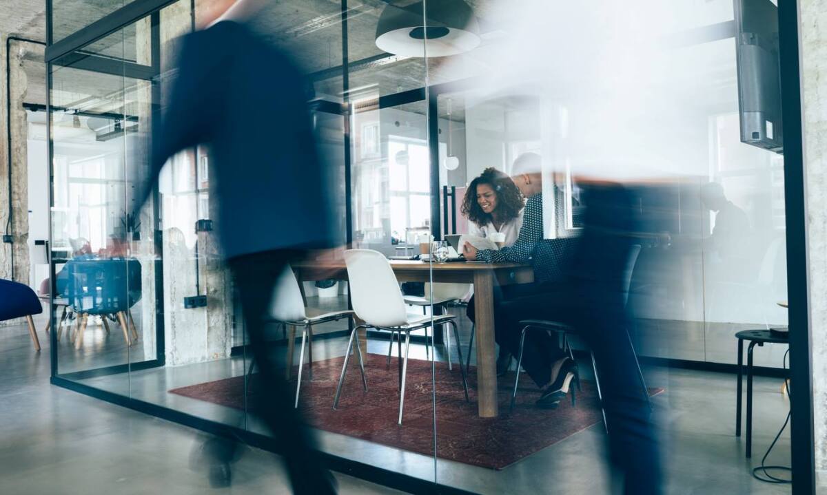 OrgActualNews_'s tweet card. Una cultura organizacional saludable y sostenible a largo plazo influye en mejorar la reputación de la empresa, percepción positiva de los clientes y en el engagement de los colaboradores.