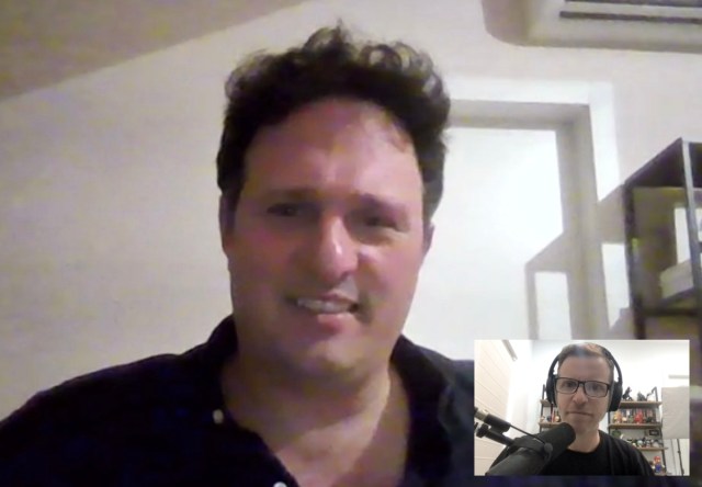 Geekonomy's tweet card. ד״ר טל שלטון הוא פסיכיאטר במחלקה הפסיכיאטרית הסגורה לילדים ונוער בבית חולים שיבא (תל השומר). הוא נולד וגדל במשפחה של פועלי כפיים מכפר סבא (״היו הרבה רתכים במשפחה״), למד רפואה והתמחה בפסיכיאטריה. את…