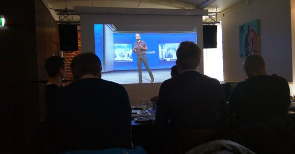 Tweet card summary image