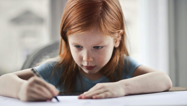 bauke_geersing's tweet card. Wynia's Week: Datum: 27 september 2025. Categorie: Onderwijs. Auteur: Gastauteur. Artikel: Scholen besteden veel teveel tijd aan gender, ideologische bijzaken en ‘leuke dingen’. Geef liever priorit...