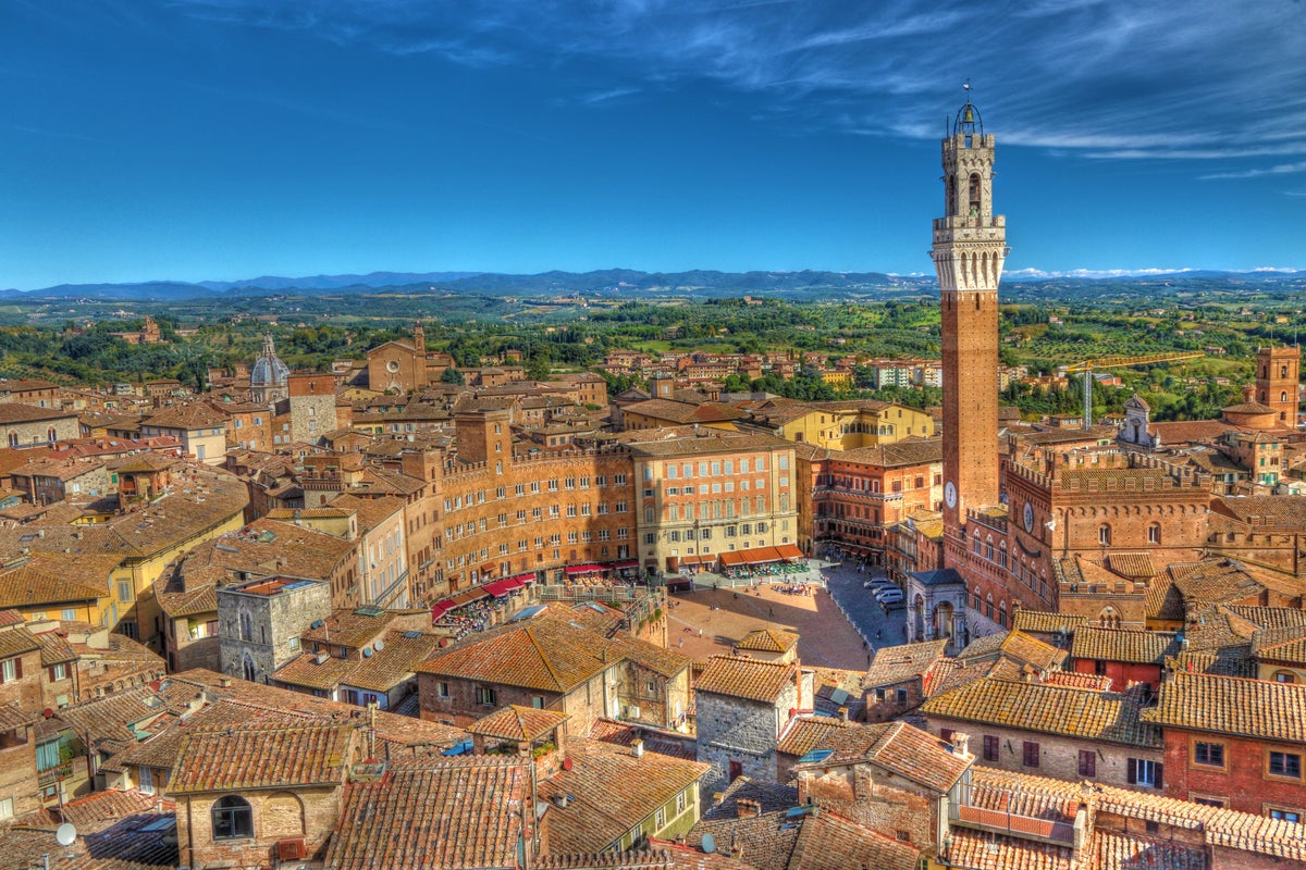 ViewfromPenge's tweet card. The medieval city of Siena is a treasure trove of Renaissance art, which is the focus of a new exhibition at the National Gallery. Michael Hodges heads to Tuscany to experience the magic for himself