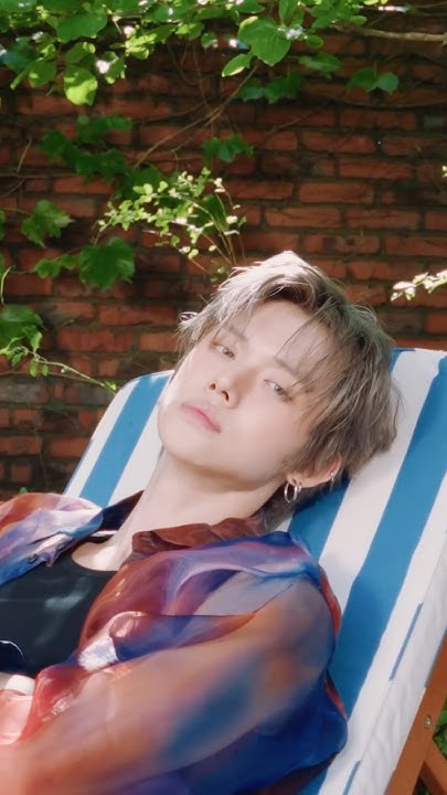 TXT_bighit's tweet card. TXT (투모로우바이투게더) '2026 SEASON'S GREETINGS' CONCEPT TEASER #YEONJUN