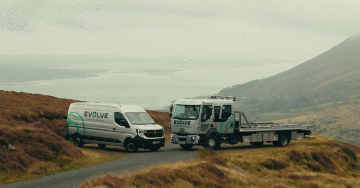 Tweet card summary image