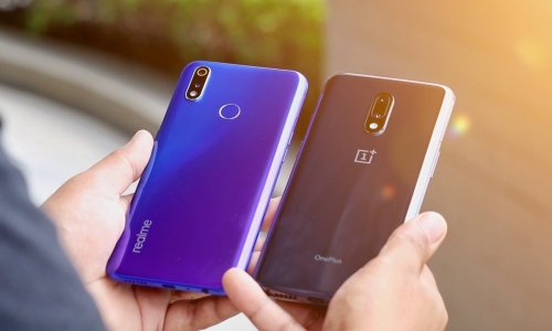 Techlovers_com's tweet card. Oppo Türkiye, düzenlediği basın toplantısı ile 2019 yılında yaptıklarını basın mensupları ile paylaştı. Bu toplantıda dikkat çeken en önemli detay ise iki akıllı telefon markasının ülkemize geleceğ…