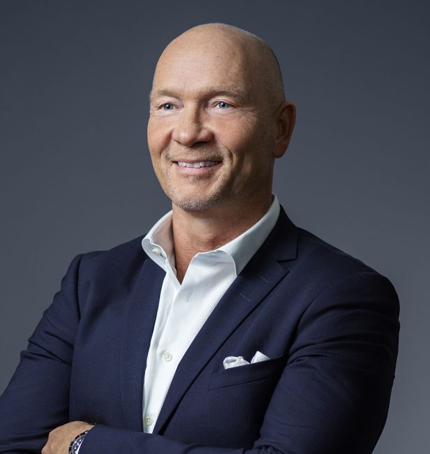 Toedtmann's tweet card. Den Fragebogen "Nahaufnahme" beantwortet Guido Zeppenfeld, Managing Partner der Kanzlei Mayer Brown, die in 1881 in Chicago gegründet wurde und weltweit 1.900 Anwälte an 22 Standorten in Nord- und...